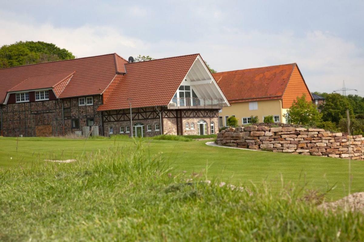 Hotel & Golfrestaurant Gut Wissmannshof Staufenberg  Экстерьер фото