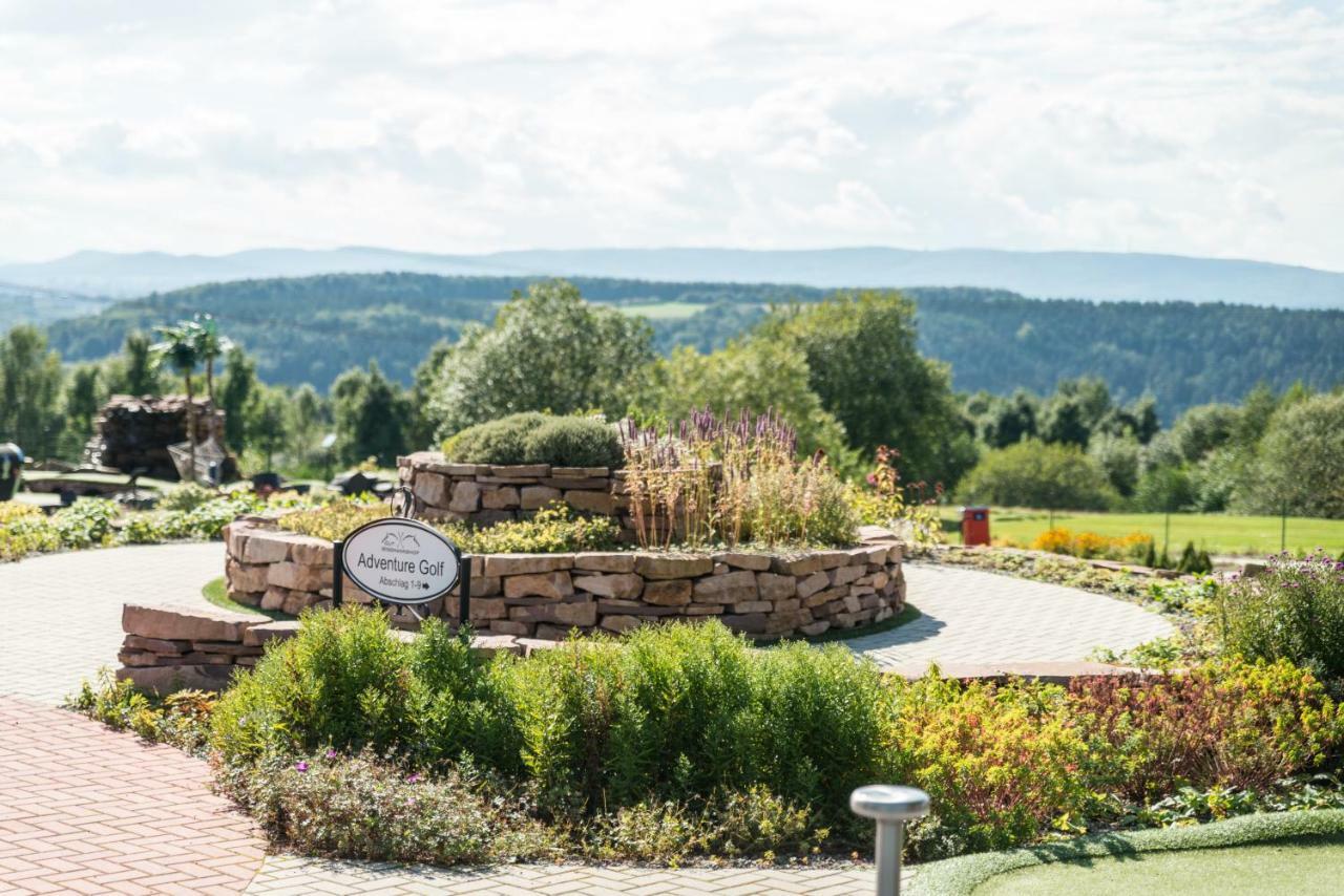 Hotel & Golfrestaurant Gut Wissmannshof Staufenberg  Экстерьер фото