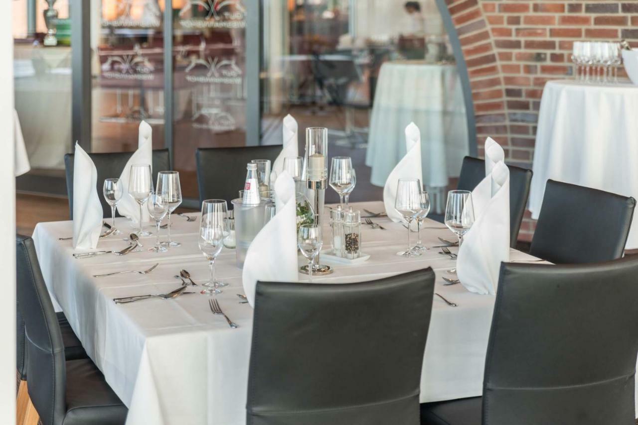 Hotel & Golfrestaurant Gut Wissmannshof Staufenberg  Экстерьер фото