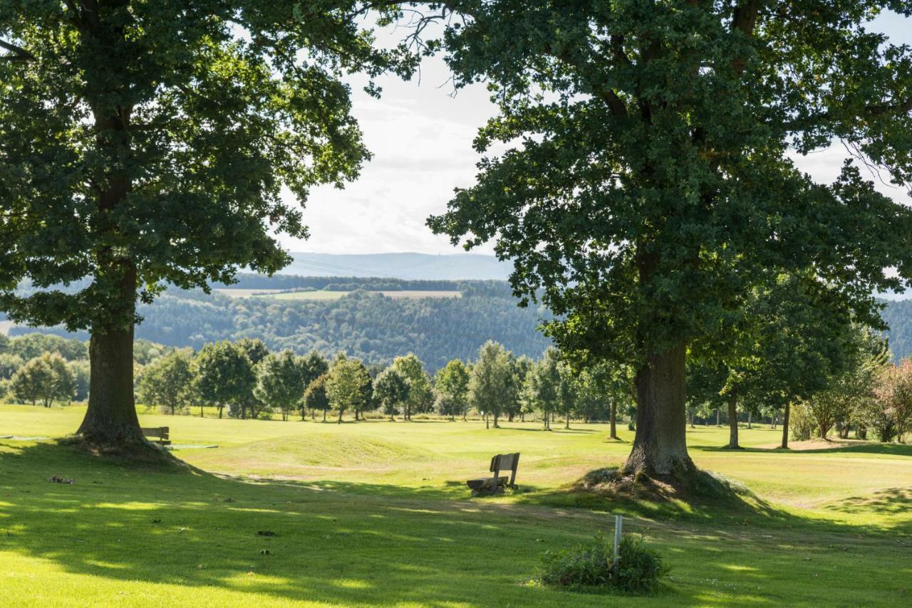 Hotel & Golfrestaurant Gut Wissmannshof Staufenberg  Экстерьер фото