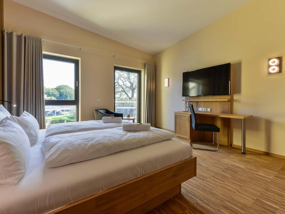 Hotel & Golfrestaurant Gut Wissmannshof Staufenberg  Экстерьер фото